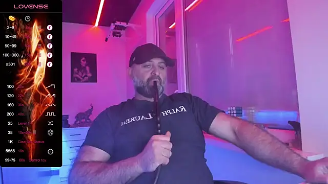 MAGABEAR077 online show from May 2026 02:26:01 PM