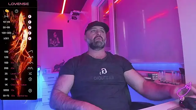 MAGABEAR077 online show from February 2026 10:38:02 AM