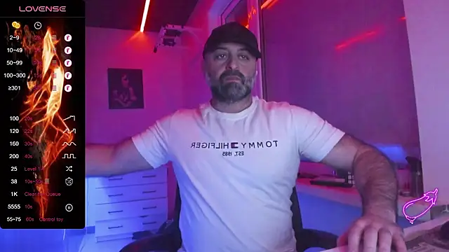 MAGABEAR077 online show from February 2026 06:41:01 PM