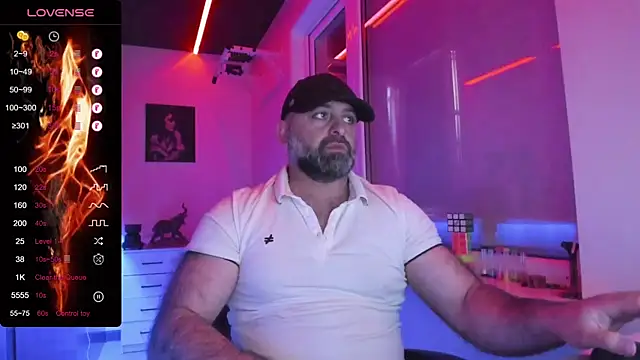 MAGABEAR077 online show from May 2026 08:54:01 AM
