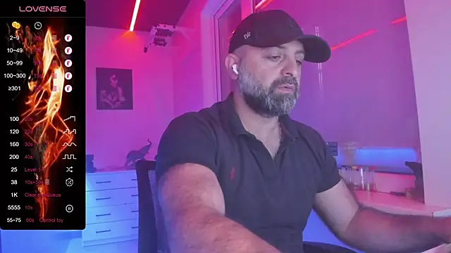 MAGABEAR077 online show from May 2026 11:53:02 AM