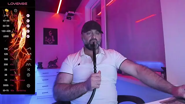 MAGABEAR077 online show from June 2026 06:36:01 PM