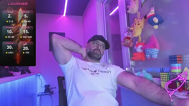 MAGABEAR077 online show from March 2025 02:51:02 PM