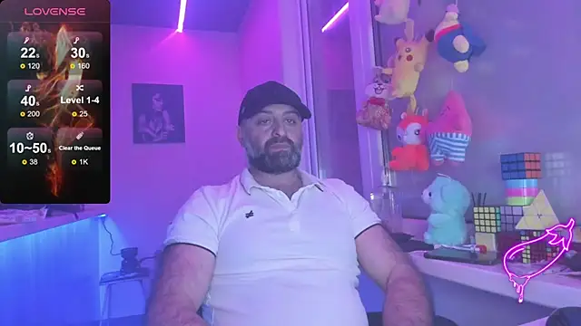 MAGABEAR077 online show from March 2025 07:44:01 PM