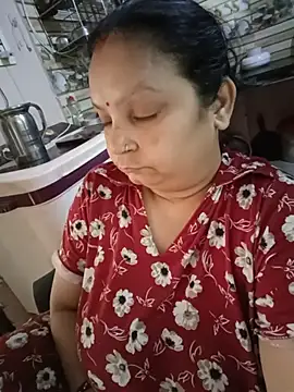 Kavya kapoor online show from May 2026 03:34:01 AM