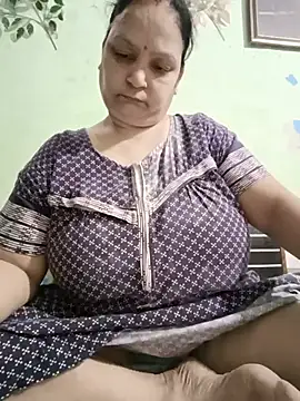 Snapshot of Kavya_kapoor chatting on July 2026 05:26:02 PM Kavya kapoor online show from July 2026 05:26:02 PM