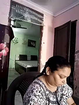 Kavya kapoor online show from October 2025 04:37:02 AM