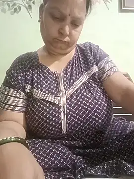 Snapshot of Kavya_kapoor chatting on June 2026 05:54:02 PM Kavya kapoor online show from June 2026 05:54:02 PM