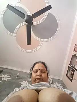 Kavya kapoor online show from November 2025 05:18:02 AM