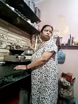 Kavya kapoor online show from March 2026 03:30:02 AM