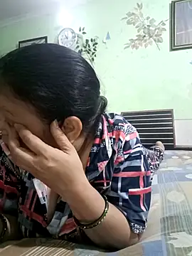 Kavya kapoor online show from April 2026 05:31:02 AM