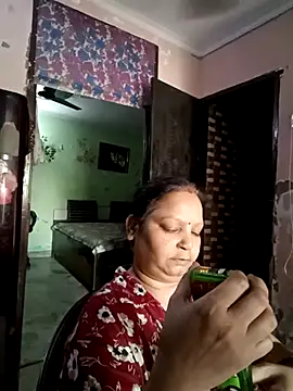 Kavya kapoor online show from April 2026 02:12:02 AM
