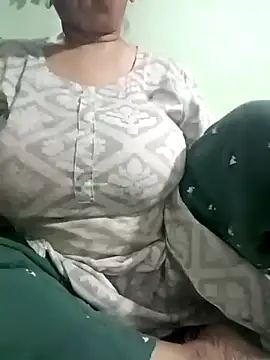 Kavya kapoor online show from March 2026 05:14:01 PM