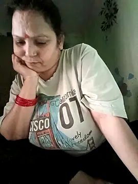 Kavya kapoor online show from November 2025 08:18:01 AM