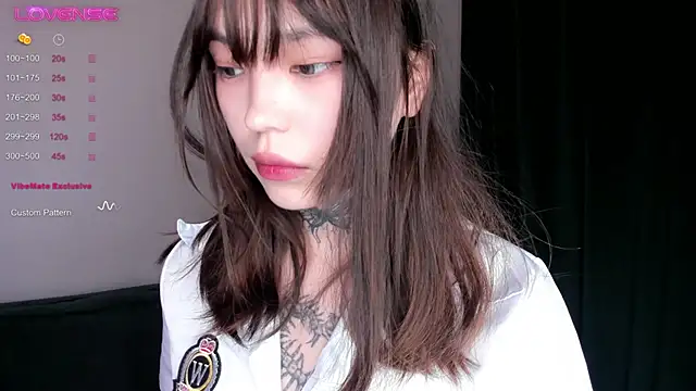 Dark Ester online show from September 2025 12:44:02 PM