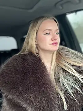 Devill Angel  online show from February 2026 09:40:01 AM