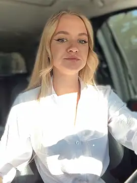 Devill Angel  online show from September 2025 11:17:01 AM