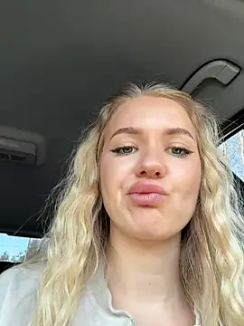 Devill Angel  online show from March 2026 09:55:02 AM