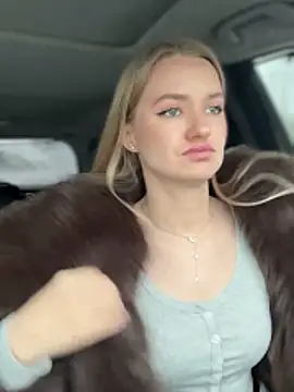 Devill Angel  online show from February 2026 09:09:01 AM