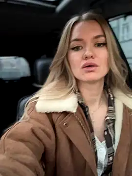 Snapshot of Devill_Angel_ chatting on December 2025 09:19:02 AM Devill Angel online show from December 2025 09:19:02 AM