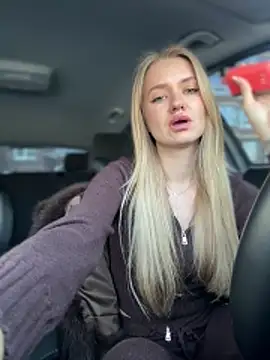 Devill Angel  online show from February 2026 10:04:01 AM