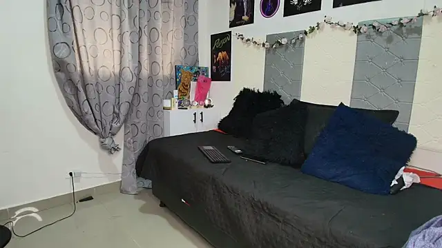 scarlett  morgan online show from April 2026 02:55:01 PM