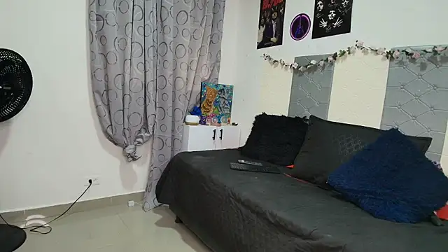 scarlett  morgan online show from March 2026 02:59:02 PM