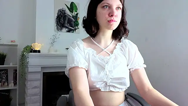 Baby Evalena online show from February 2026 05:16:02 AM