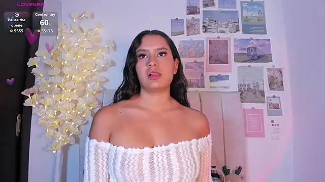 ashley-vega online show from February 2026 06:08:01 PM