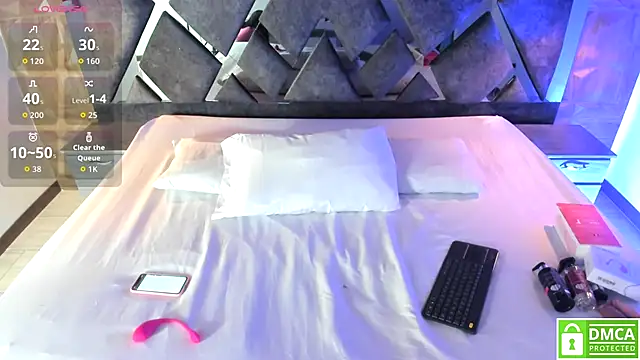 Rose Evans   online show from November 2025 05:00:01 AM