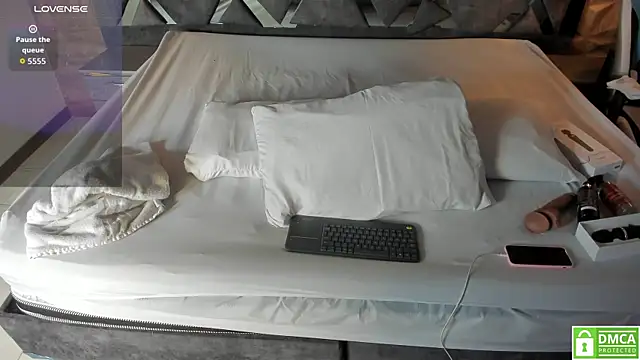 Rose Evans   online show from February 2026 05:14:02 AM