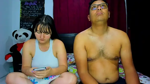 Ari And Abdie online show from September 2025 08:32:01 AM