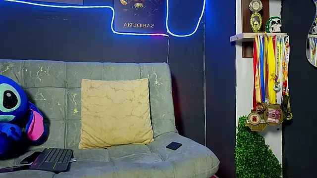 ERIC HARRISON online show from November 2025 04:13:01 AM