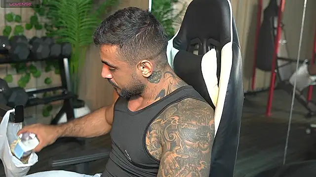 ERIC HARRISON online show from April 2026 12:28:02 AM