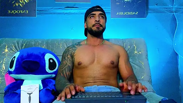 ERIC HARRISON online show from November 2025 03:21:02 AM