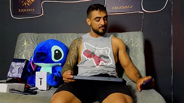 ERIC HARRISON online show from November 2025 09:59:01 PM