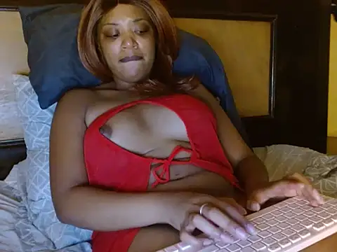 thekelliecapri online show from September 2025 07:39:02 PM