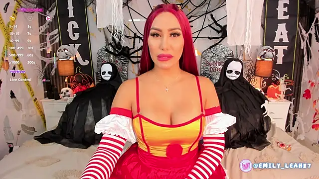 EmilyLeah  online show from October 2025 03:46:01 PM