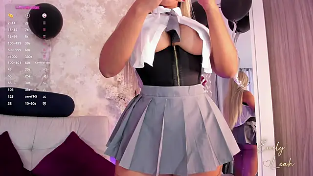 EmilyLeah  online show from April 2026 12:42:02 PM