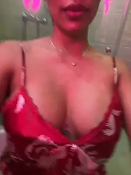 EmilyLeah  online show from November 2025 06:08:01 PM