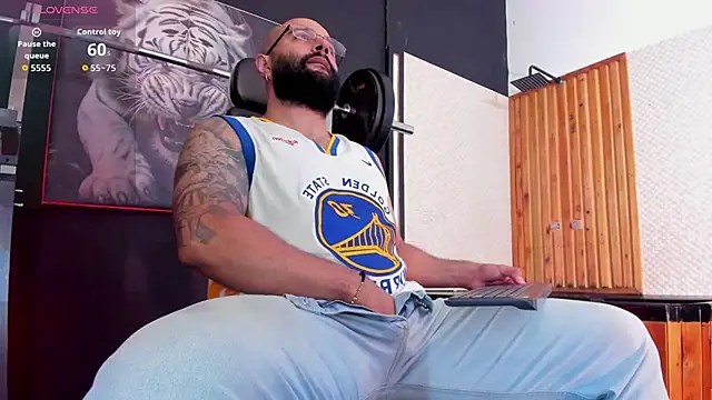 Luke  09 online show from April 2026 11:49:02 AM