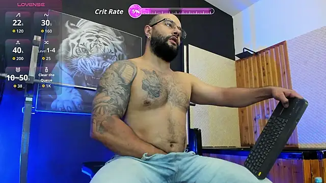 Luke  09 online show from February 2026 08:03:02 PM