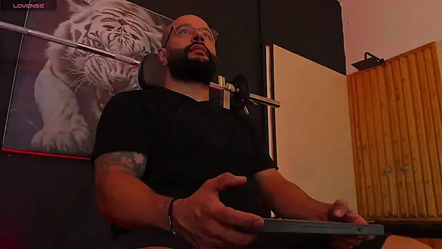 Snapshot of Luke__09 chatting on November 2025 11:25:01 AM Luke 09 online show from November 2025 11:25:01 AM