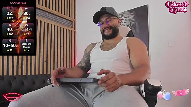 Luke  09 online show from March 2025 12:06:02 PM