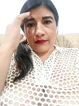 Hannahcandyy online show from March 2026 10:56:01 PM