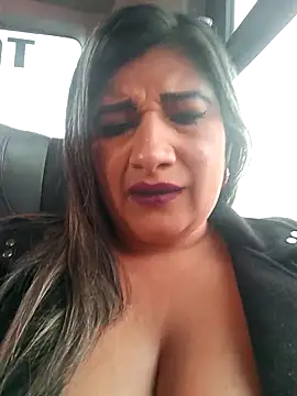 Hannahcandyy online show from December 2025 09:08:02 PM