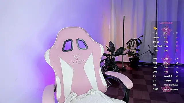 Kendall Bunnyy online show from March 2026 06:20:01 PM