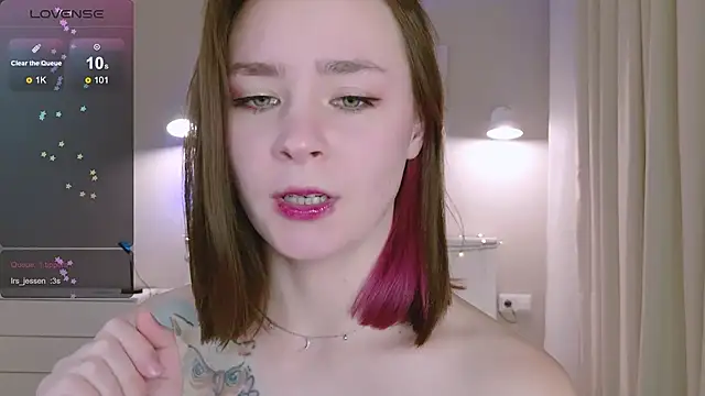 Pink SeaGul online show from February 2025 08:10:01 PM