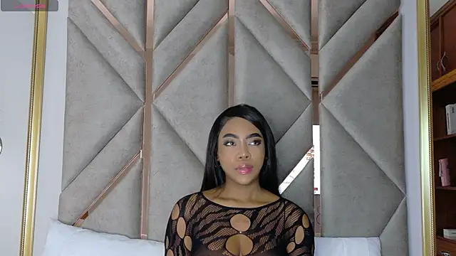 Snapshot of Lola_King chatting on October 2025 07:28:01 PM Lola King online show from October 2025 07:28:01 PM