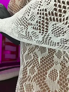 Lola King online show from May 2026 02:10:03 AM